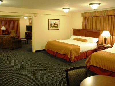 Western Winners Circle Hotel